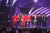 ͼ�ģ�2012MAMA���ְ佱���񡪡�EXO�������������影