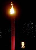 9月6日，北京残奥圣火在香港沙田马术赛场点燃。当日，北京2008年残奥会马术比赛开幕式在中国香港举行。新华社/图