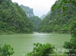 荔波漳江风景区